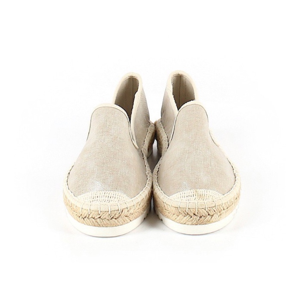 Espadrille flats
